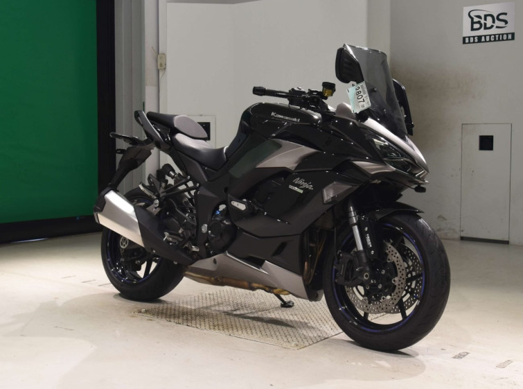 Мотоцикл Kawasaki ninja 1000 sx з пробігом 19990 km з пробігом 19990 km