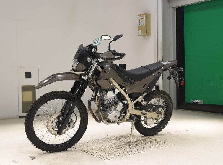 Мотоцикл Kawasaki KLX230 SHERPA з пробігом 229 km з пробігом 229 km