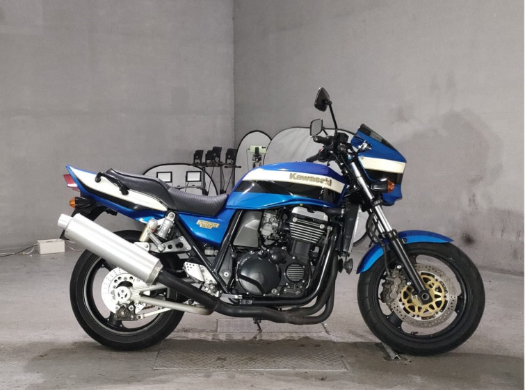 Мотоцикл Kawasaki ZRX1100 с пробегом 15051 km