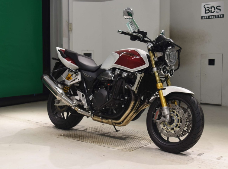 Мотоцикл Honda CB1300SF з пробігом 1802 km з пробігом 1802 km