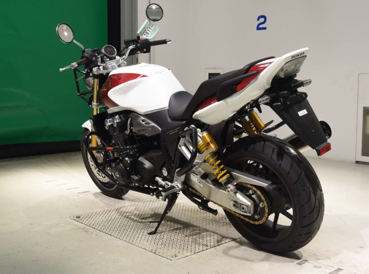 Мотоцикл Honda CB1300SF з пробігом 1802 km з пробігом 1802 km