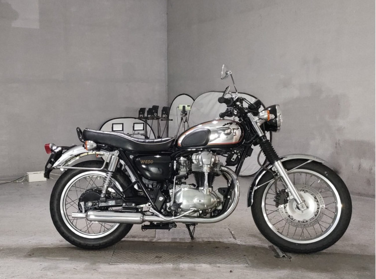 Мотоцикл Kawasaki W650 с пробегом 42004 km