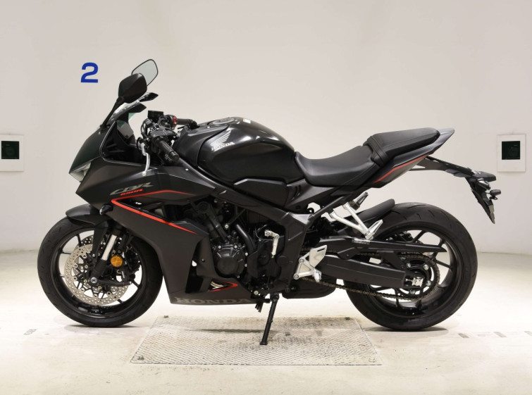 Мотоцикл Honda CBR650F с пробегом 3476 km с пробегом 3476 km