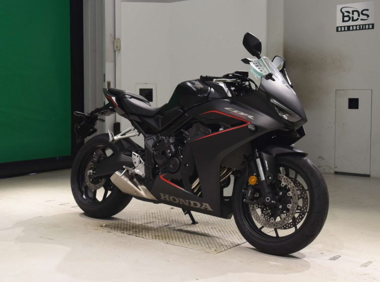 Мотоцикл Honda CBR650F с пробегом 3476 km с пробегом 3476 km