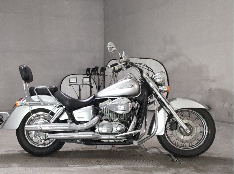 Мотоцикл Honda SHADOW400 CLASSIC с пробегом 15409 km
