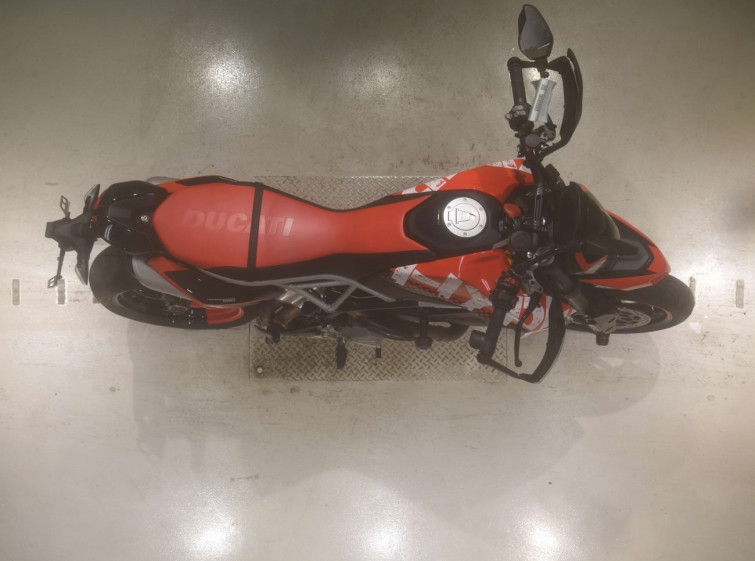 Мотоцикл Ducati HYPERMOTARD 950 с пробегом 10801 km с пробегом 10801 km
