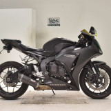 Мотоцикл Honda CBR1000RR с пробегом 17068 km