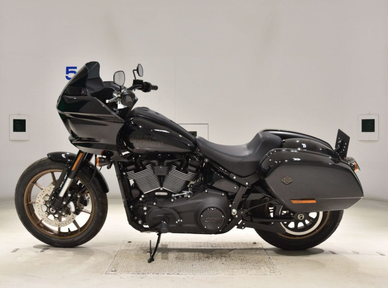 Мотоцикл HD FXLRST1920