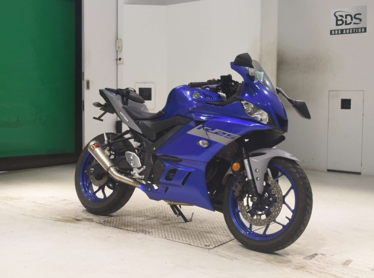 Мотоцикл Yamaha YZF-R25A с пробегом 8734 km с пробегом 8734 km