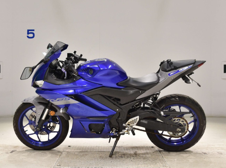 Мотоцикл Yamaha YZF-R25A с пробегом 8734 km с пробегом 8734 km
