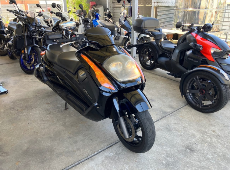 Мотоцикл Suzuki JENMA