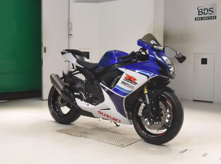 Мотоцикл Suzuki GSX-R750 с пробегом 11451 km с пробегом 11451 km