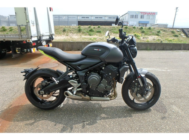 Мотоцикл Triumph TRIDENT660 с пробегом 2282 km