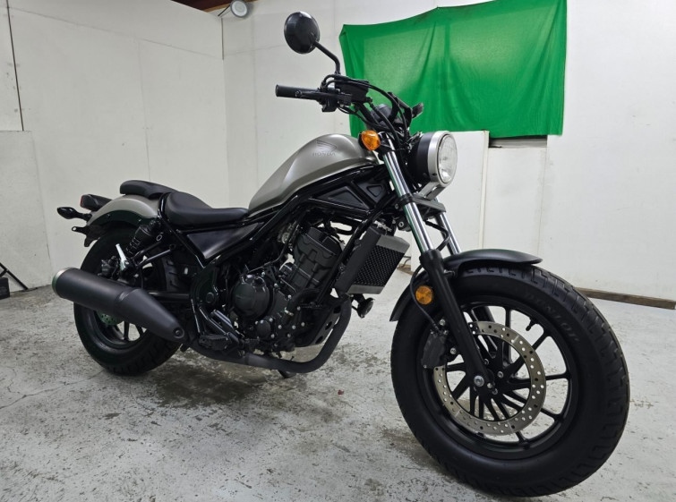 Мотоцикл Honda REBEL CMX250 з пробігом 2706 km
