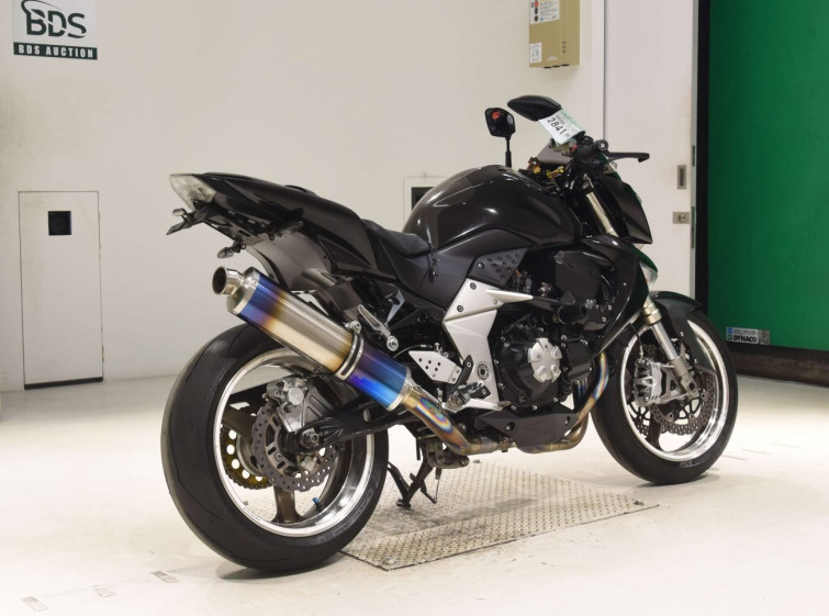 Мотоцикл Kawasaki Z1000 с пробегом 67667 km с пробегом 67667 km
