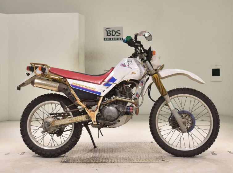 Мотоцикл Yamaha SEROW XT225 з пробігом 43242 km