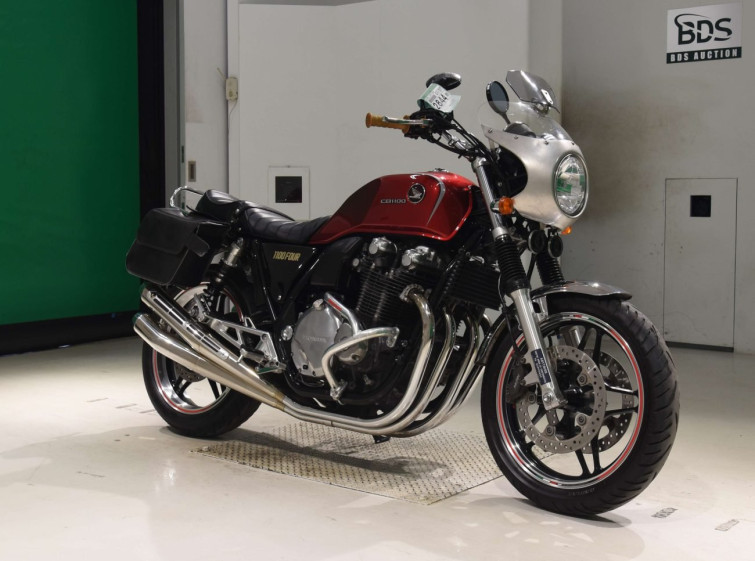 Мотоцикл Honda CB1100 с пробегом 45521 km с пробегом 45521 km