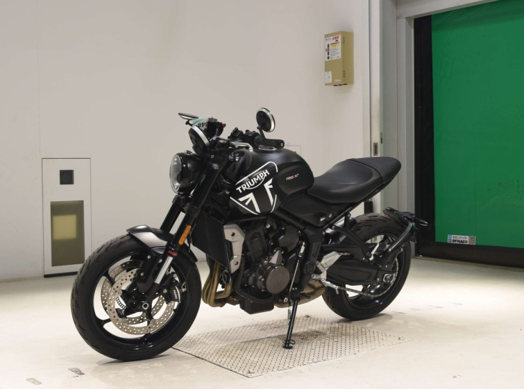 Мотоцикл Triumph TRIDENT660 с пробегом 8207 km с пробегом 8207 km