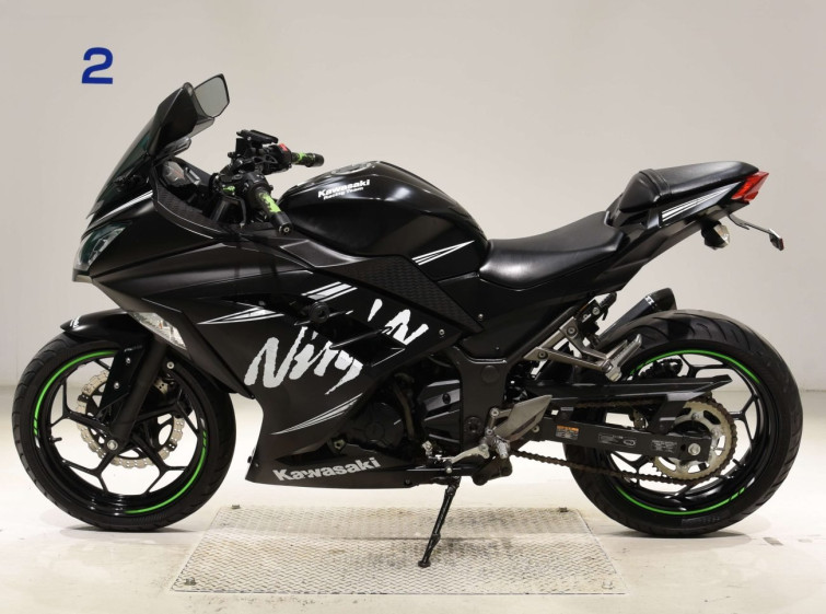 Мотоцикл Kawasaki NINJA250A с пробегом 50713 km с пробегом 50713 km