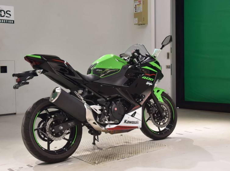 Мотоцикл Kawasaki NINJA400 с пробегом 16395 km с пробегом 16395 km