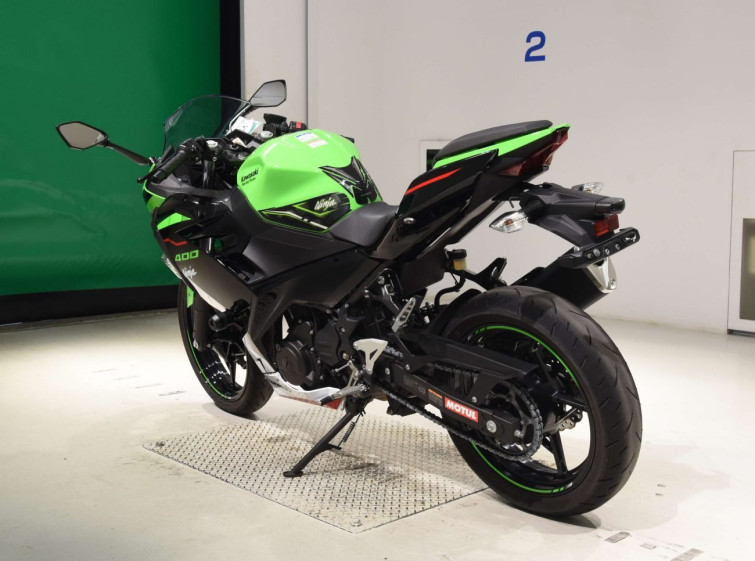 Мотоцикл Kawasaki NINJA400 с пробегом 16395 km с пробегом 16395 km