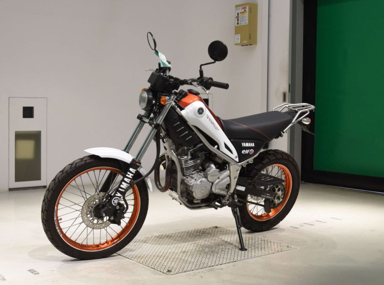 Мотоцикл Yamaha TRICKER з пробігом 14570 km з пробігом 14570 km