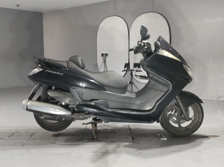 Мотоцикл Yamaha GRAND MAJESTY250