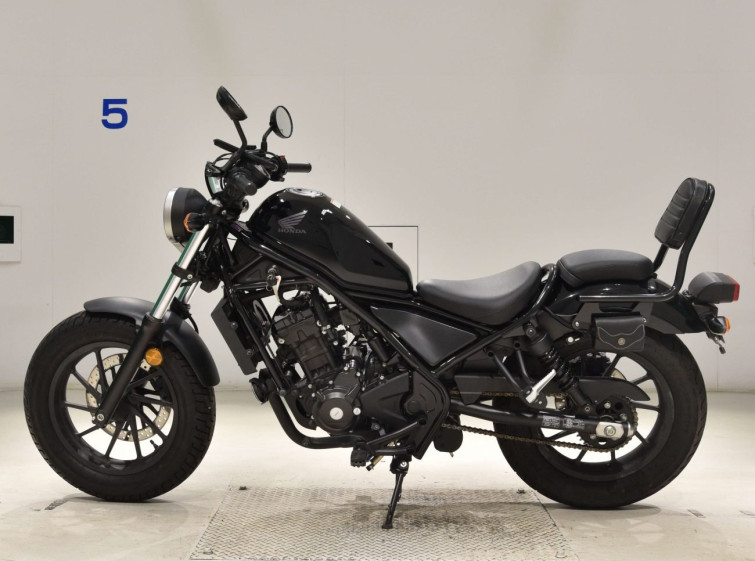 Мотоцикл Honda REBEL CMX250 з пробігом 5966 km з пробігом 5966 km