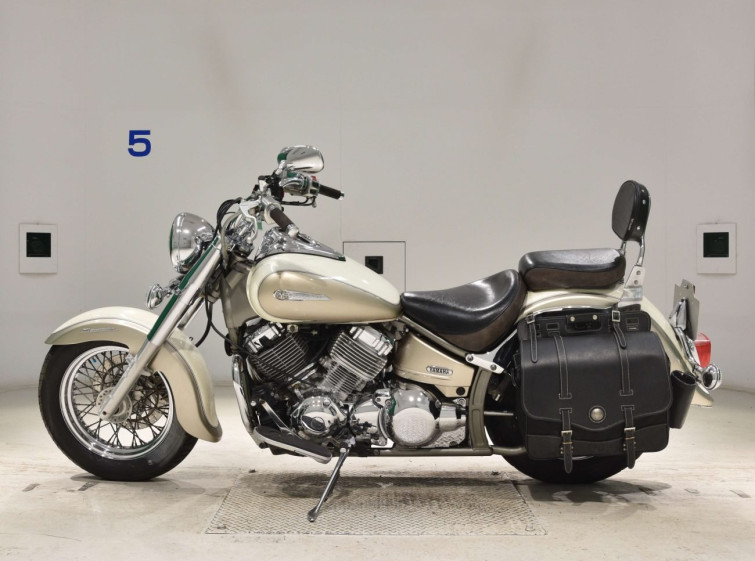 Мотоцикл Yamaha DRAGSTAR XVS400 CLASSIC
