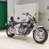 Мотоцикл Honda MAGNA250