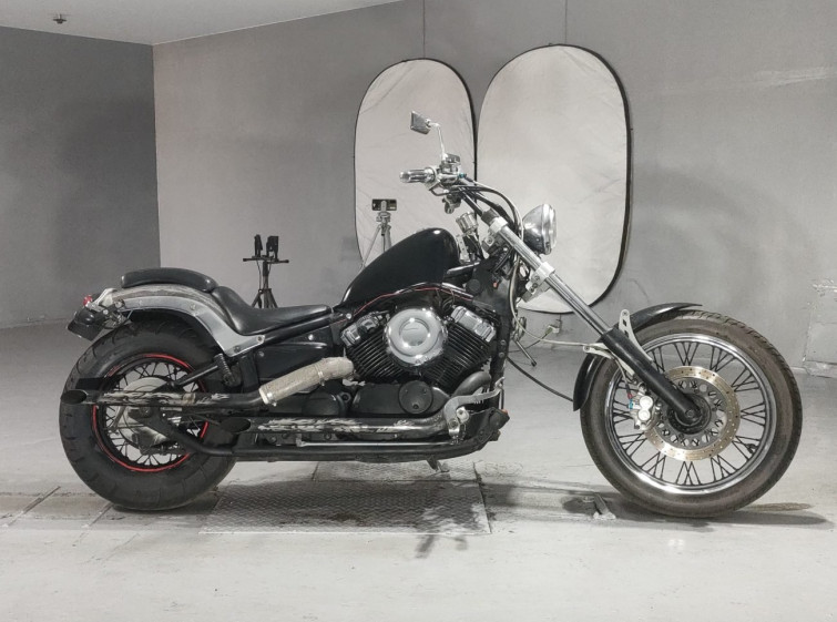 Мотоцикл Yamaha DRAGSTAR XVS400 с пробегом 3920 km
