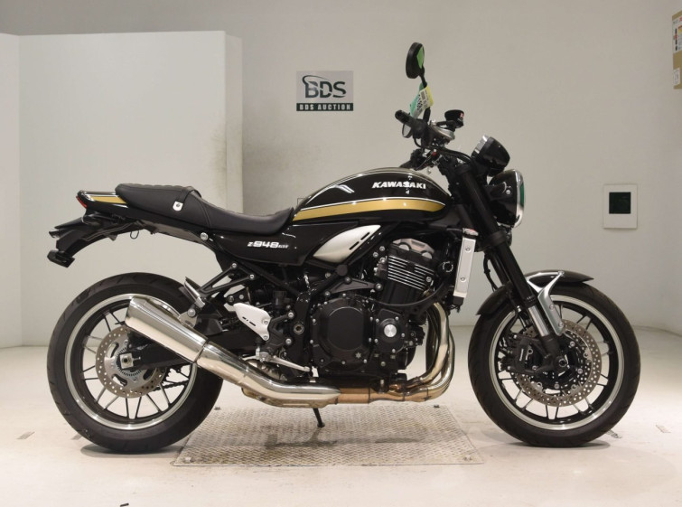 Мотоцикл Kawasaki Z900RS з пробігом 312 km