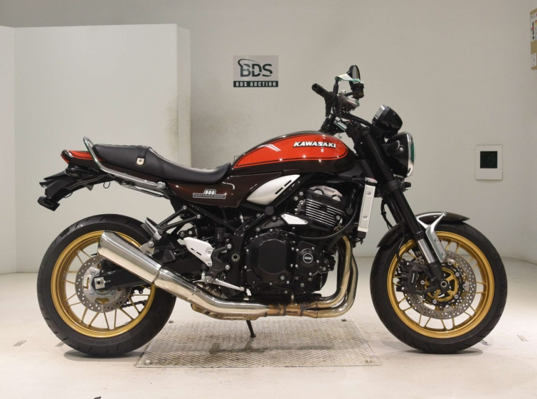 Мотоцикл Kawasaki Z900RS з пробігом 475 km