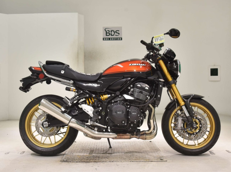 Мотоцикл Kawasaki Z900RS з пробігом 590 km