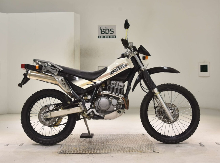 Мотоцикл Kawasaki SUPER SHERPA з пробігом 11603 km