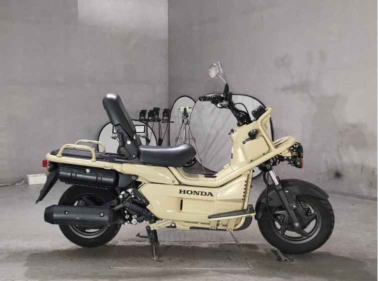 Мотоцикл Honda PS250 BIG RUCKUS с пробегом 15293 km
