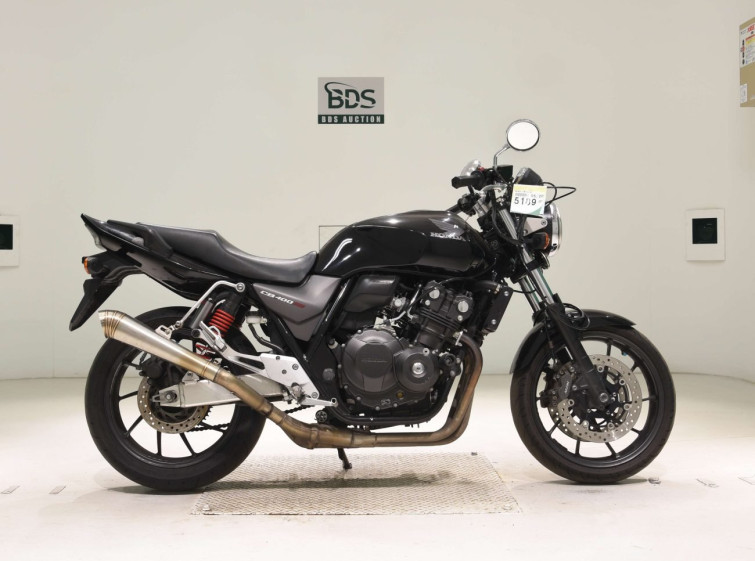 Мотоцикл Honda CB400SFV с пробегом 34113 km