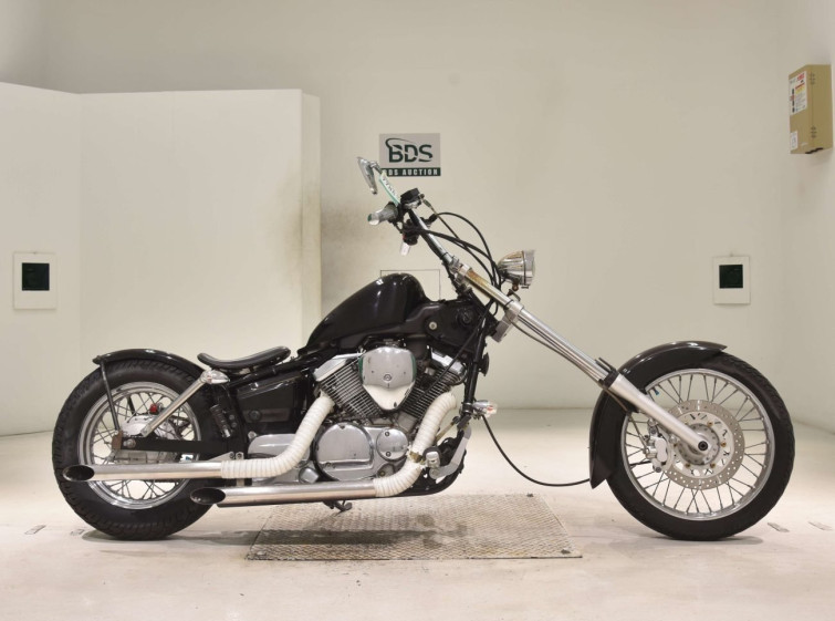 Мотоцикл Yamaha DRAGSTAR XVS250 с пробегом 3416 km