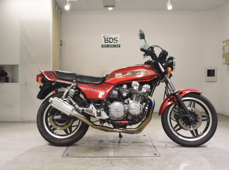 Мотоцикл Honda CB750SF з пробігом 91936 km