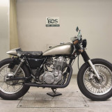 Мотоцикл Yamaha SR400 с пробегом 3918 km