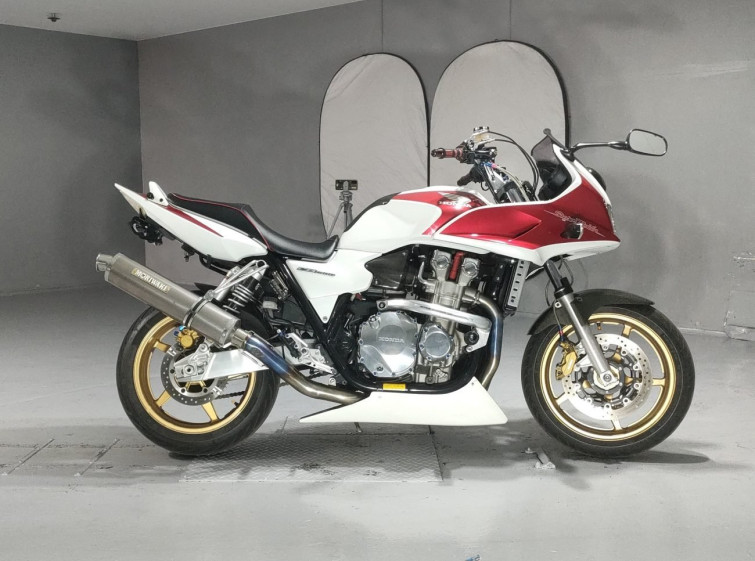 Мотоцикл Honda CB1300SF BOLDOR с пробегом 18899 km