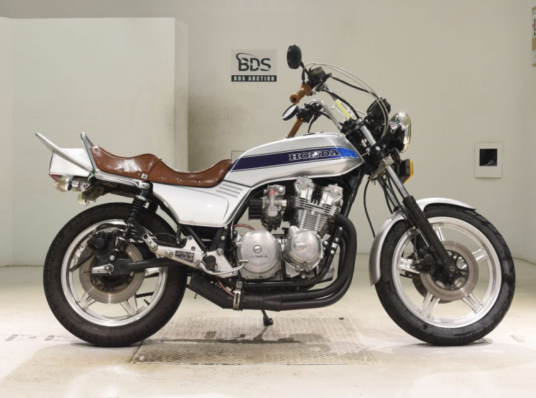 Мотоцикл Honda CB750SF з пробігом 3729 km