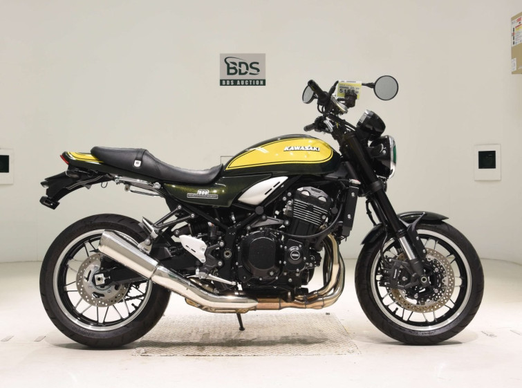 Мотоцикл Kawasaki Z900RS з пробігом 2789 km
