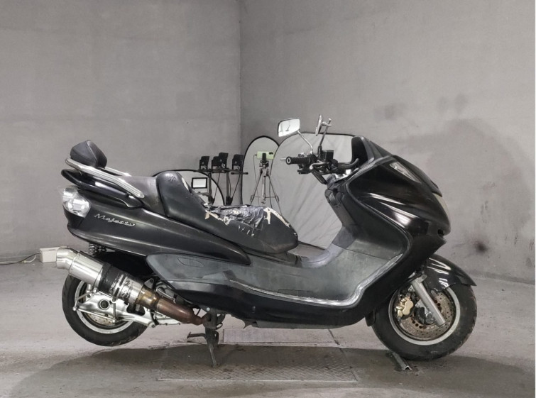 Мотоцикл Yamaha MAJESTY 250C з пробігом 20549 km