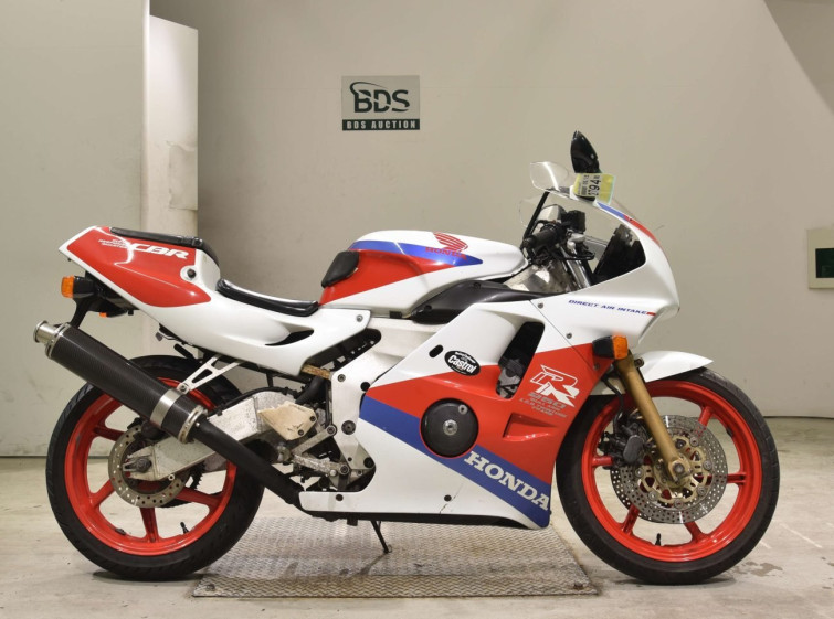 Мотоцикл Honda CBR250RR с пробегом 19007 km