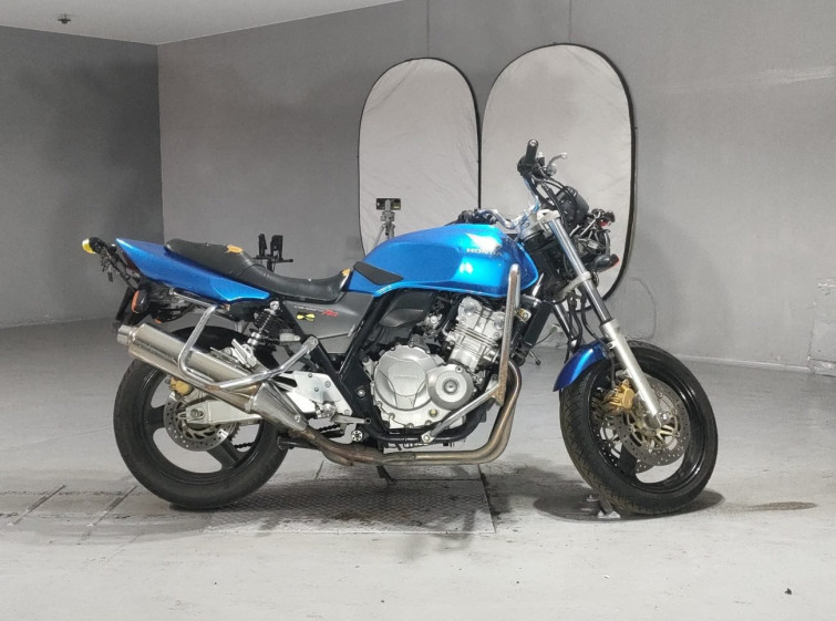 Мотоцикл Honda CB400SF з пробігом 44087 km