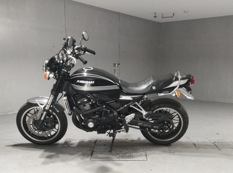 Мотоцикл Kawasaki Z900RS з пробігом 19273 km