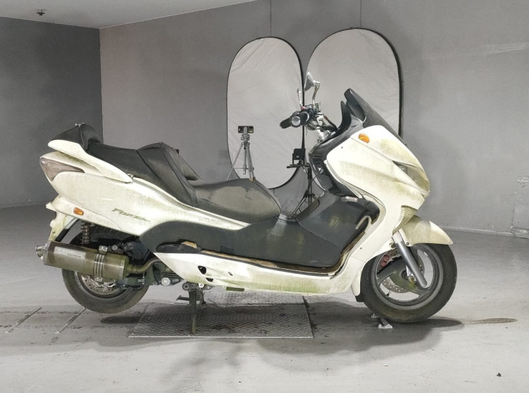 Мотоцикл Honda FORZA Z