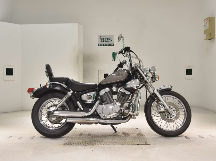 Мотоцикл Yamaha VIRAGO XV250 з пробігом 15544 km