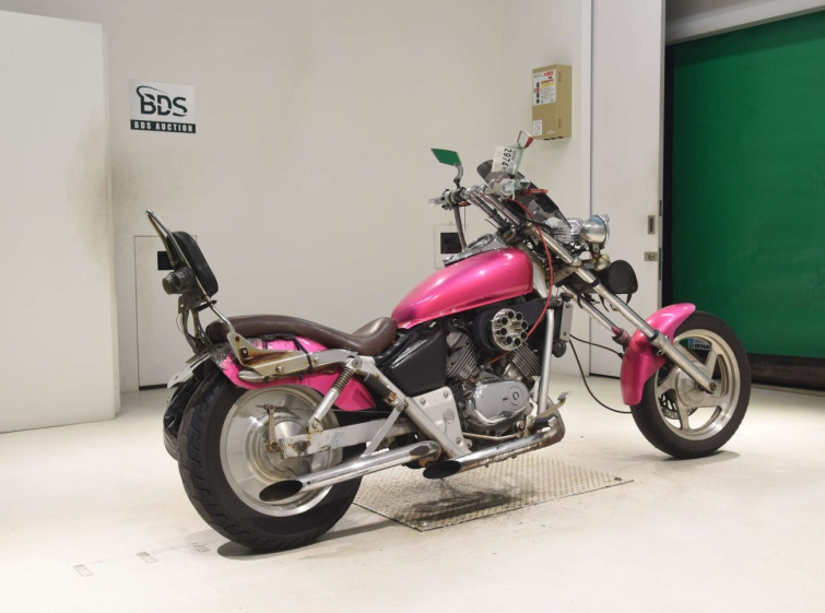 Мотоцикл Honda MAGNA250 с пробегом 72889 km с пробегом 72889 km